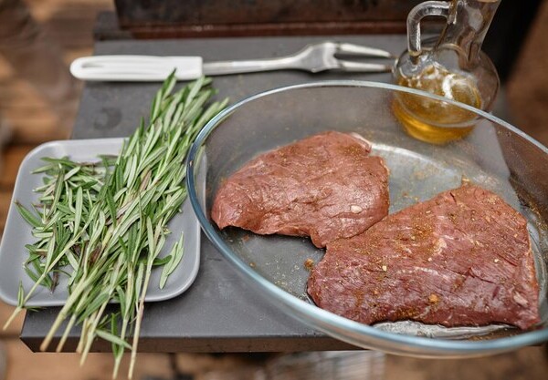 Jak upiec karkówkę w całości żeby była soczysta?
