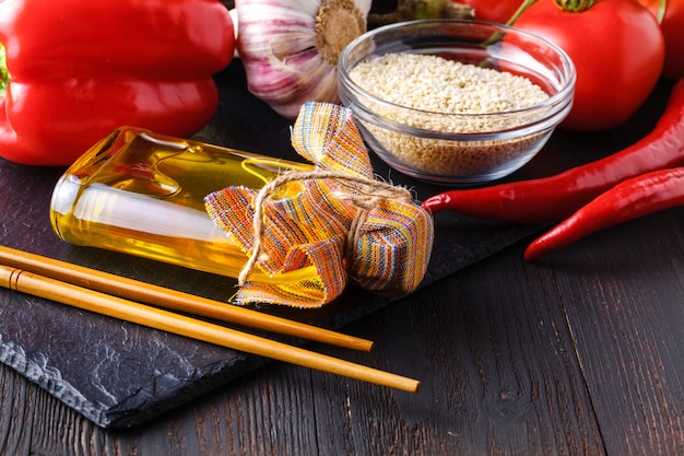 Jakie przyprawy do dania chińskiego wybrać, by podkreślić smak potrawy?