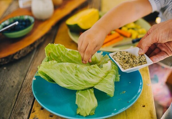 Ile parzyć liście kapusty do gołąbków aby były idealnie miękkie?