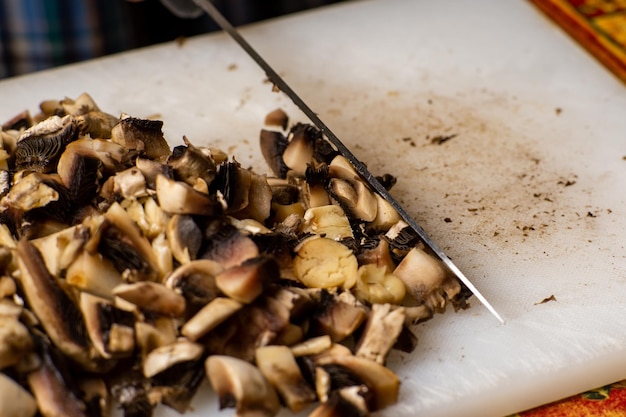 Suszone grzyby jak zrobić w domowych warunkach?