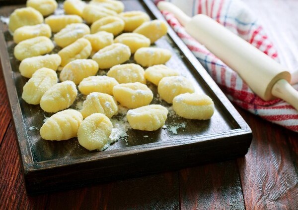Z czym podawać kluseczki gnocchi aby podkreślić ich smak?
