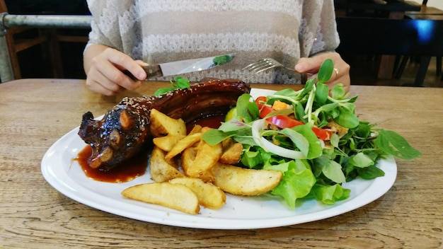 Co zrobić na obiad szybkiego i taniego w zabiegany dzień?