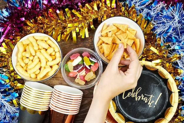 Jakie można zrobić przekąski na imprezę żeby zaskoczyć gości?