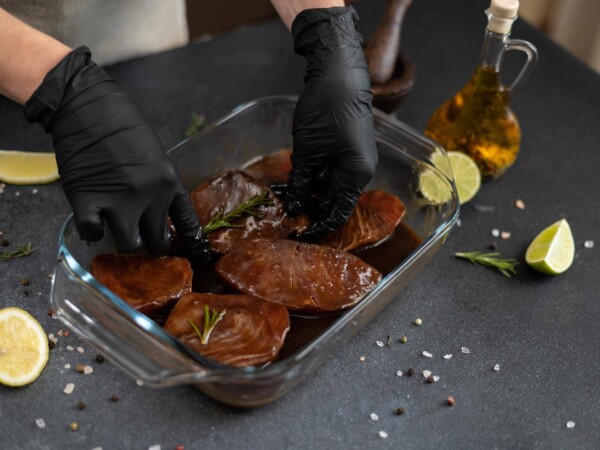 Jak dobrze przyrządzić wątróbkę drobiową aby była delikatna i aromatyczna?