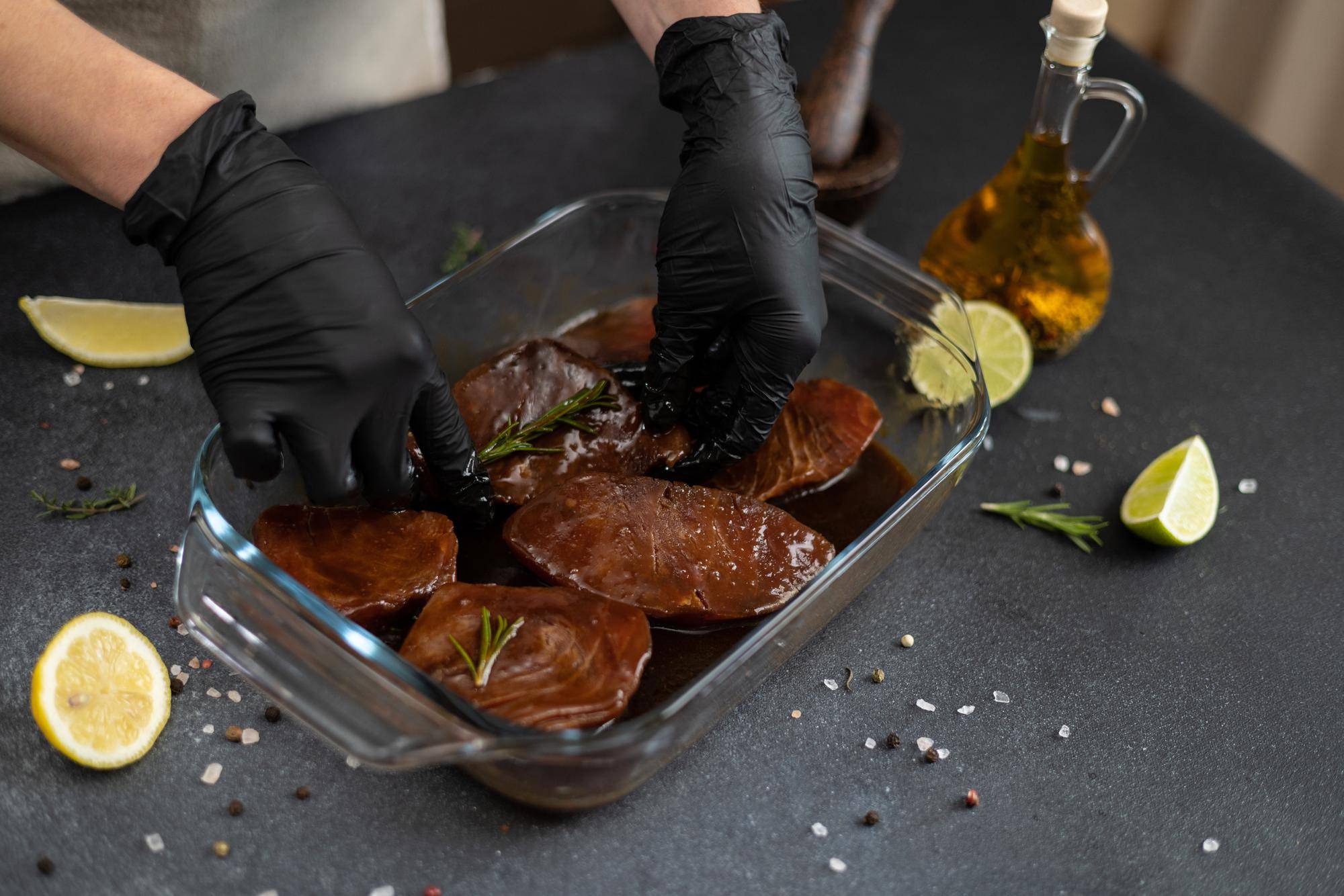 Jak dobrze przyrządzić wątróbkę drobiową aby była delikatna i aromatyczna?