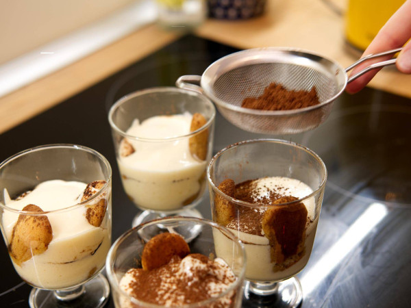 Jak zrobić tiramisu z serkiem mascarpone w domowych warunkach?