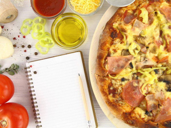 Pizza ile ma kcal i od czego to zależy?